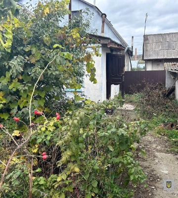 На Хмельниччині поліцейські затримали невдячного гостя, який побив господаря до смерті