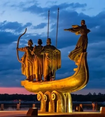 На Києвом помітили ворожий безпілотник, можлива робота ППО