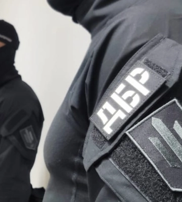Работника Черкасской прокуратуры задержали за сексуальное насилие над ребенком 