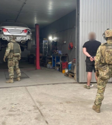 На Черкащині ДБР затримало прокурора за підозрою у розбещенні неповнолітніх
