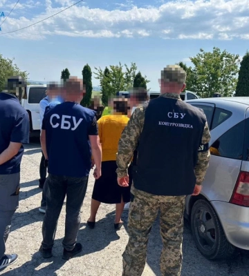 На Хмельниччині депутатку та двох ії дітей судитимуть як інформаторів ворога, - прокуратура