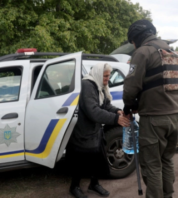 Із небезпечних районів Харківщини за добу евакуювали 100 людей