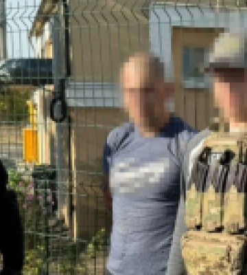 У Харкові затримали агента ФСБ, який коригував удари російських ракет та дронів