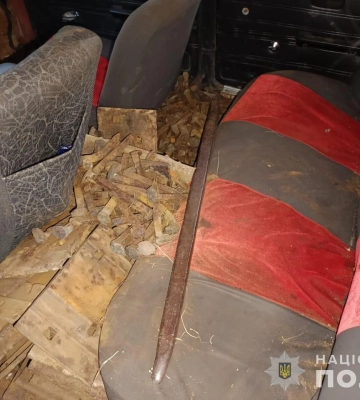 У Жовтих Водах затримано злодюг, які розібрали на брухт залізничну колію в цеху підприємства