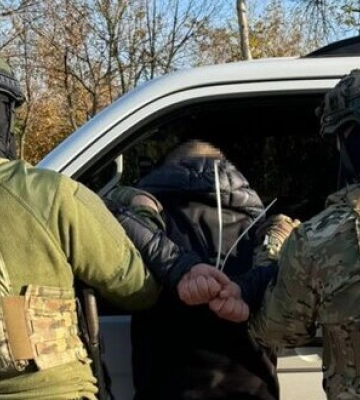 У Харкові затримали агента ФСБ, який коригував удари російських ракет та дронів