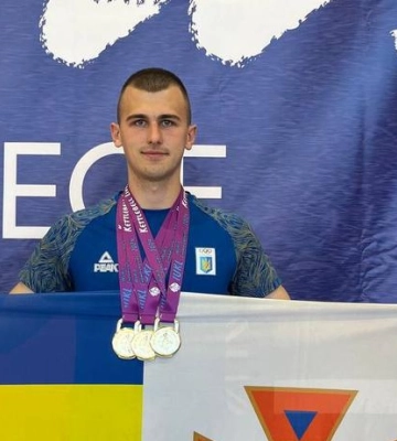 Рятувальник з Полтавщини виборов три золоті медалі на чемпіонаті світу