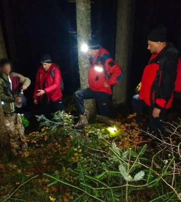 Гірські рятувальники села Лазещина відшукали 48-річного туриста з Харківщини
