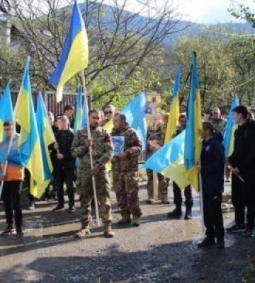 У Рахові поховали 47-річного військовослужбовця Василя Райгородецького