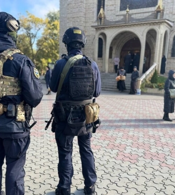 Полиция открыла дело из-за столкновений в Свято-Михайловском соборе в Черкассах