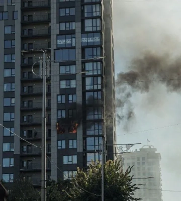 В киевской многоэтажке произошел пожар