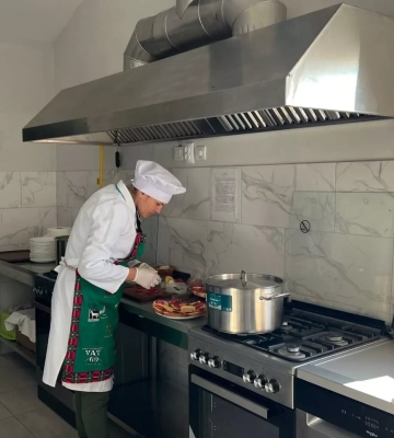 Безкоштовний обід: на Миколаївщині відкрили соціальну їдальню