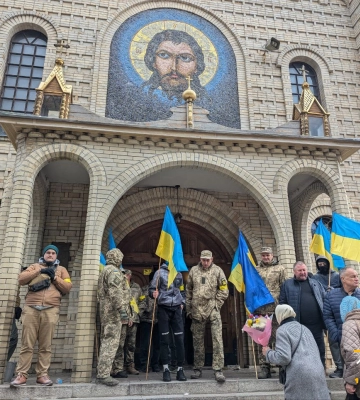 Прихильники РПЦ захопили Свято-Михайлівський кафедральний собор у Черкасах та влаштували там безлад. ВIДЕО