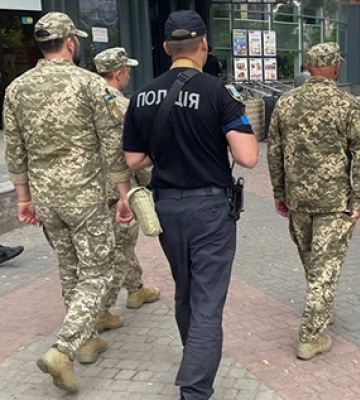 На Рівненщині ТЦК розшукує 25 тисяч чоловіків