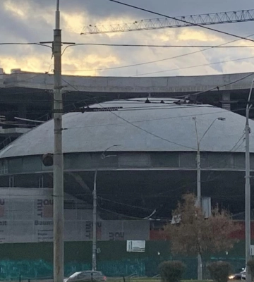 "Літаючу тарілку" на Либідській у Києві вбудовують у новий ТРЦ Ocean Mall (ФОТО)