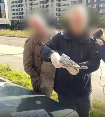 Переправляв ухилянтів через Тису за 15 тисяч доларів: у Львові затримали керівника благодійного фонду