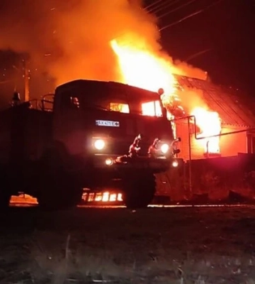 Росіяни ввечері вдарили КАБом по Черкаській Лозовій: троє постраждалих