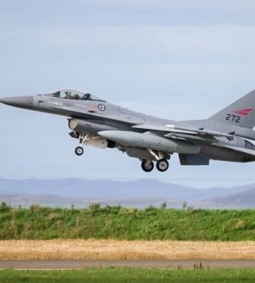 Україна отримає від Норвегії шість винищувачів F-16
