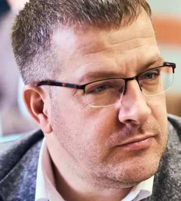 Звільнили після скандалу з «інвалідністю» 50 прокурорів головного прокурора Хмельницької області