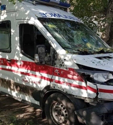 У Станіславі на Херсонщині окупаційні війська атакували автівку “швидкої”