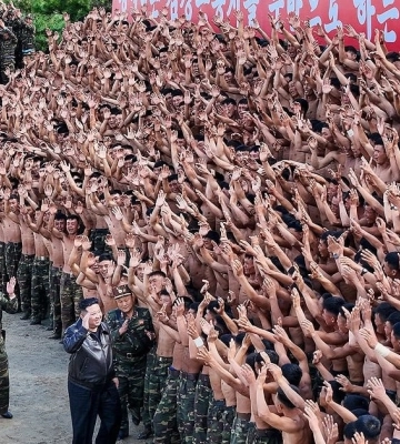 КНДР відправляє на війну в Україну 12 тисяч військових - корейська розвідка