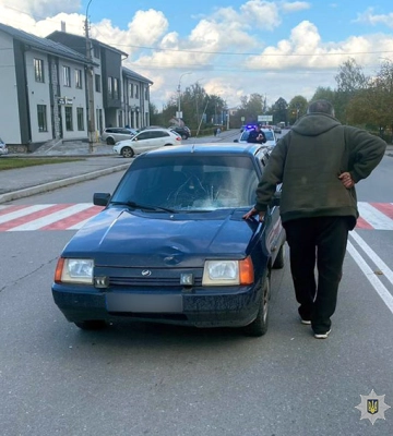 На Хмельниччині 10-річна дівчинка потрапила під легковик, який кермував 64-річний чоловік
