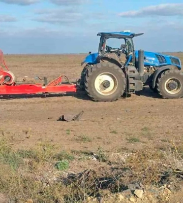 Загарбники обстріляли село Микільське на Херсонщині, поранений староста