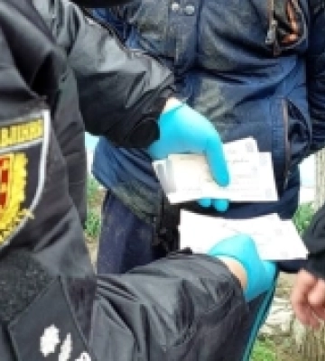 Чоловік з Одеської області отримав три роки за збут зброї та вибухівки