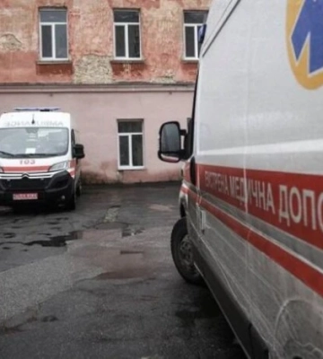У Херсоні росіяни з дрона обстріляли працівників комунальної служби, п&#039;ятеро поранених