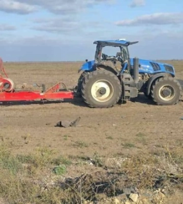 На Херсонщині через детонацію вибухівки постраждав тракторист