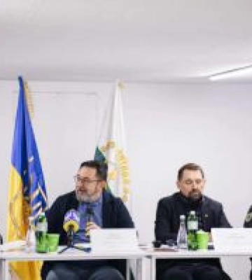 Комітет з питань гуманітарної та інформаційної політики провів виїзне засідання у Полтаві
