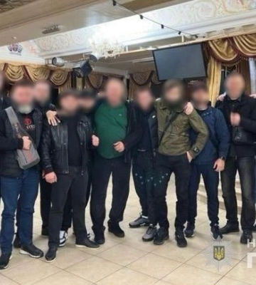 Переправкой уклонистов за границу занимаются &quot;криминальные авторитеты&quot;: задержали еще одного