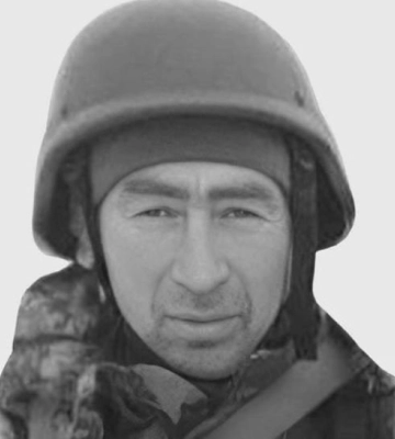 Без батька залишилися неповнолітня донька та син-захисник: на Волинь «на щиті» повернувся Герой Анатолій Сардачук