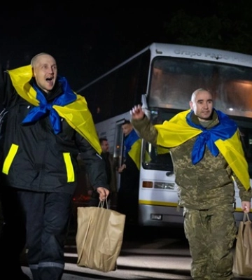 Украина вернула 95 защитников из плена