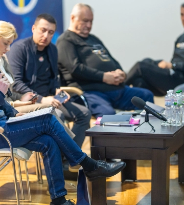 Держава, громадськість та бізнес об’єднують зусилля для допомоги ветеранам та ветеранкам