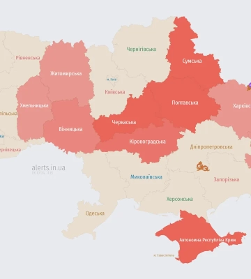 В Хмельницкой области сообщили о взрывах на фоне предупреждения ВС ВСУ об угрозе вражеских дронов