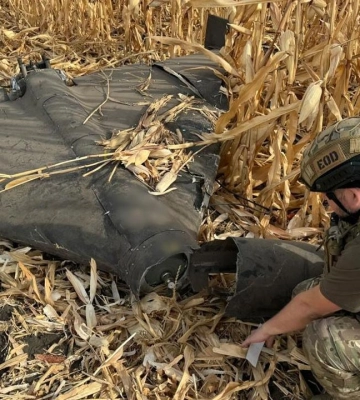 Вибухотехніки Полтавщини знешкодили безпілотник, що не здетонував (відео)