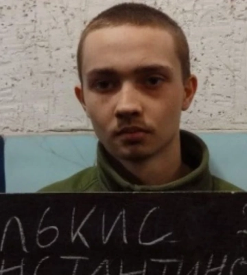З полону звільнили військового з Каховки Костянтина Калькіса