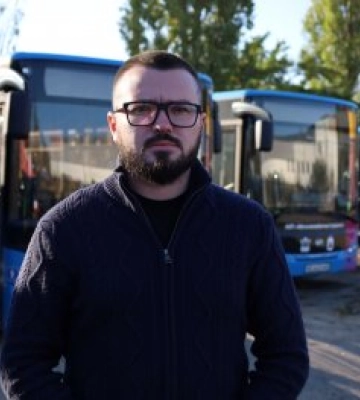 Відтепер у миколаївських автобусах можна розрахуватися безготівковим способом