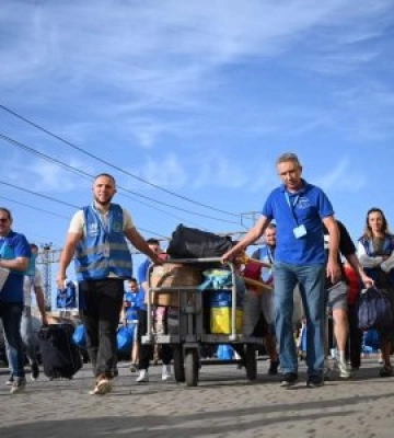 Закарпаття регулярно приймає евакуаційні потяги