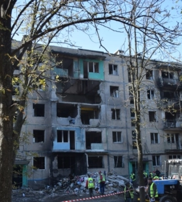 Прокуратура: сили РФ вдарили по Харкову гібридною ракетою-бомбою