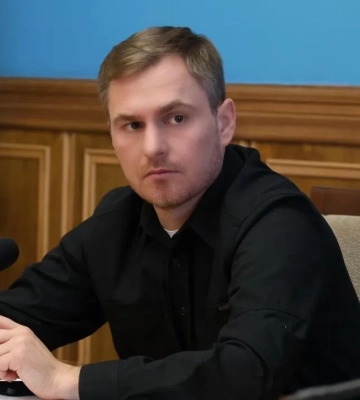 Нічна атака &quot;Шахедів&quot; на Київщину: внаслідок падіння уламків пошкоджено багатоповерхівку
