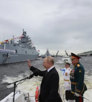 Росіяни визнали, що Чорноморський флот "змінив прописку" через українські безпілотники