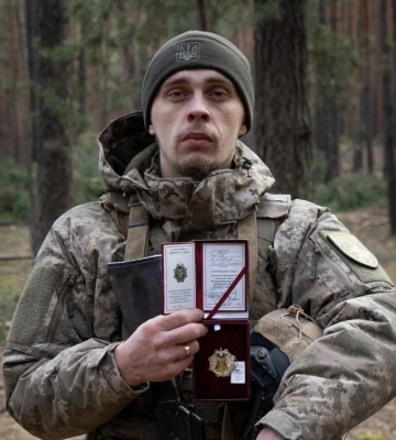 «Дві доби під ворожим вогнем виносили тіло загиблого командира»: історія захисника з Рівненщини