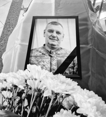 Загинув під час обстрілу: на Волині попрощались із гранатометником Василем Манзюком