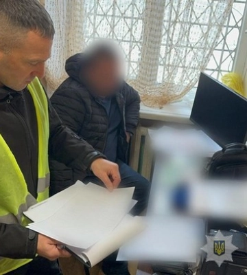 Завідувач медчастини колонії на Вінниччині вимагав від підлеглого частину щомісячної премії