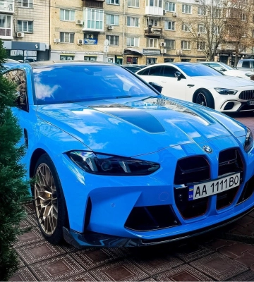 В Киеве заметили новейший мощный спорткар BMW за 5 миллионов 