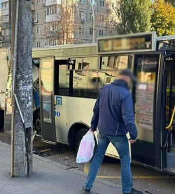 ДТП в Киеве: выросло количество пострадавших