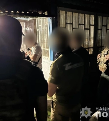 Підпалювали об’єкти Укрзалізниці: на Одещині група молодиків пошкодила 8 релейних шаф, - Фото