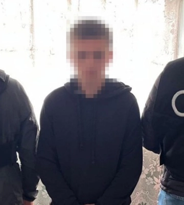 СБУ затримала паліїв авто ЗСУ у трьох областях