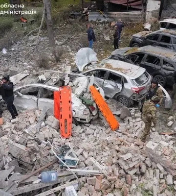 У Запоріжжі з-під завалів витягли тіло чоловіка. Число постраждалих збільшилося вдвічі